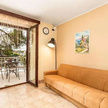 House Dinka With Pool Guest house Porat (Krk)