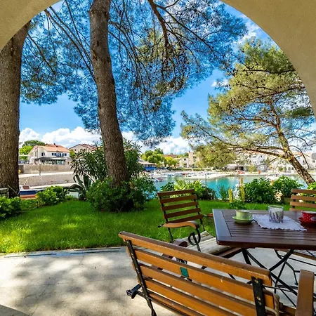 House Dinka With Pool Guest house Porat (Krk)