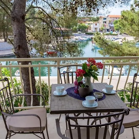 House Dinka With Pool Gasthof 4*