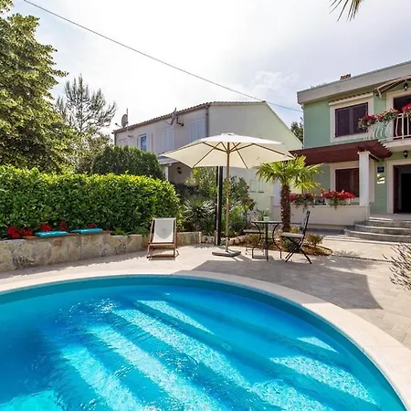 House Dinka With Pool 4* Porat (Krk)