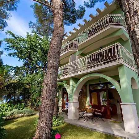 House Dinka With Pool Porat (Krk)