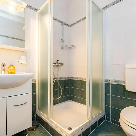 House Dinka With Pool Porat (Krk)